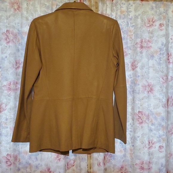 Leather jacket - Picture 4 of 6